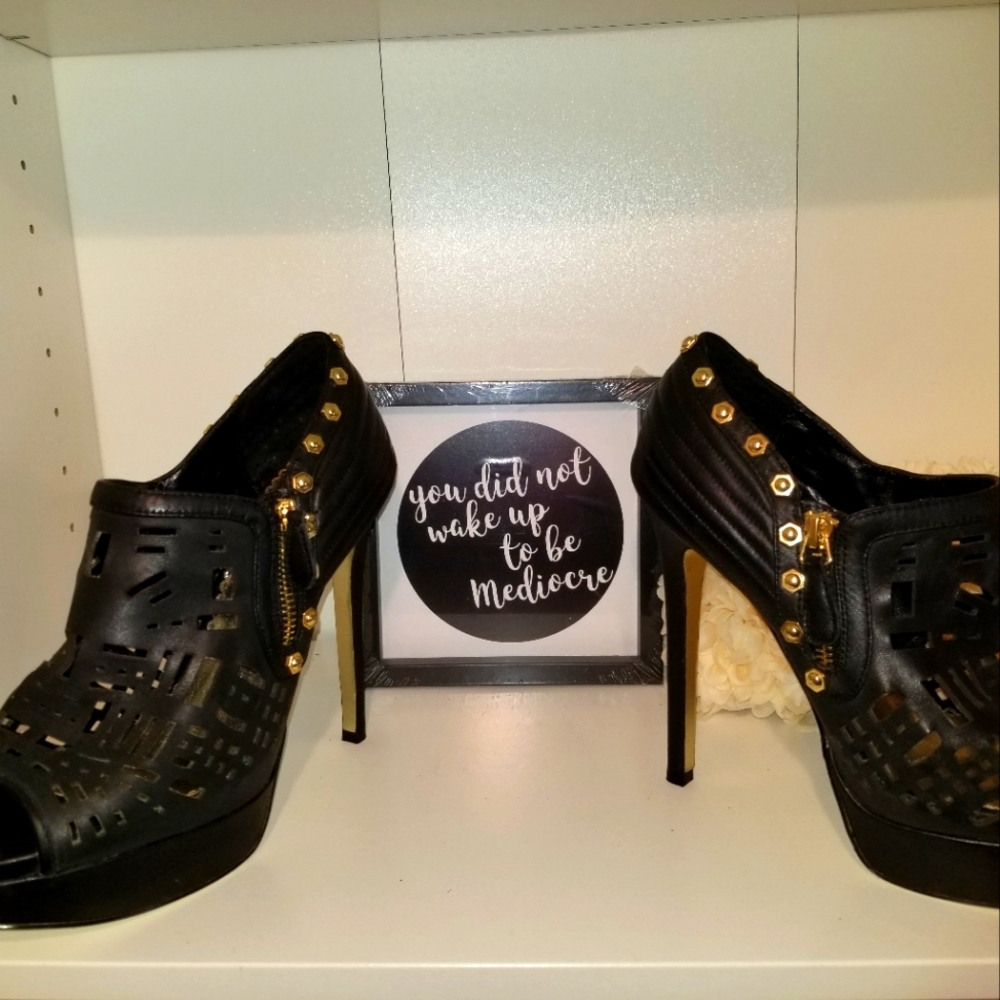 Women's Shoes